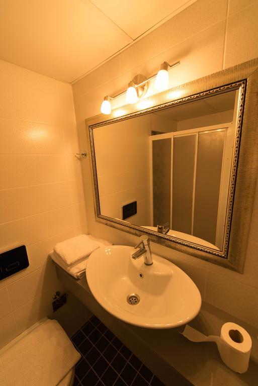 Ileri Hotel & Apartments Кешме Экстерьер фото